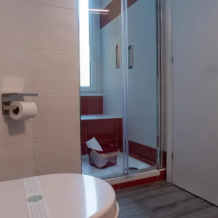 Easy לינה וארוחת בוקר רומא