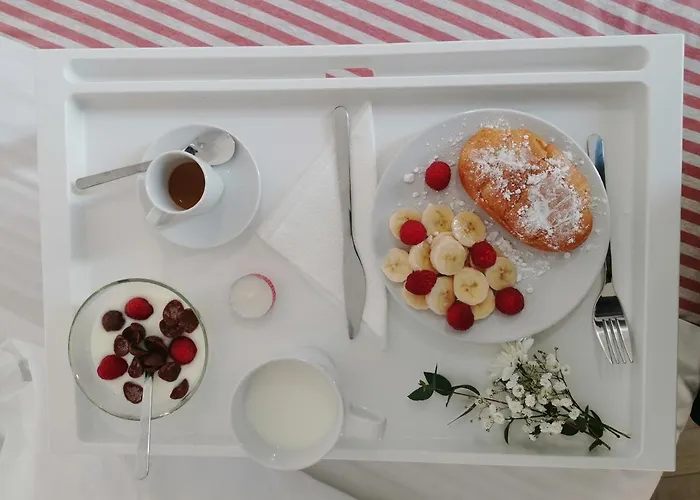 Bed and Breakfast Easy 4*